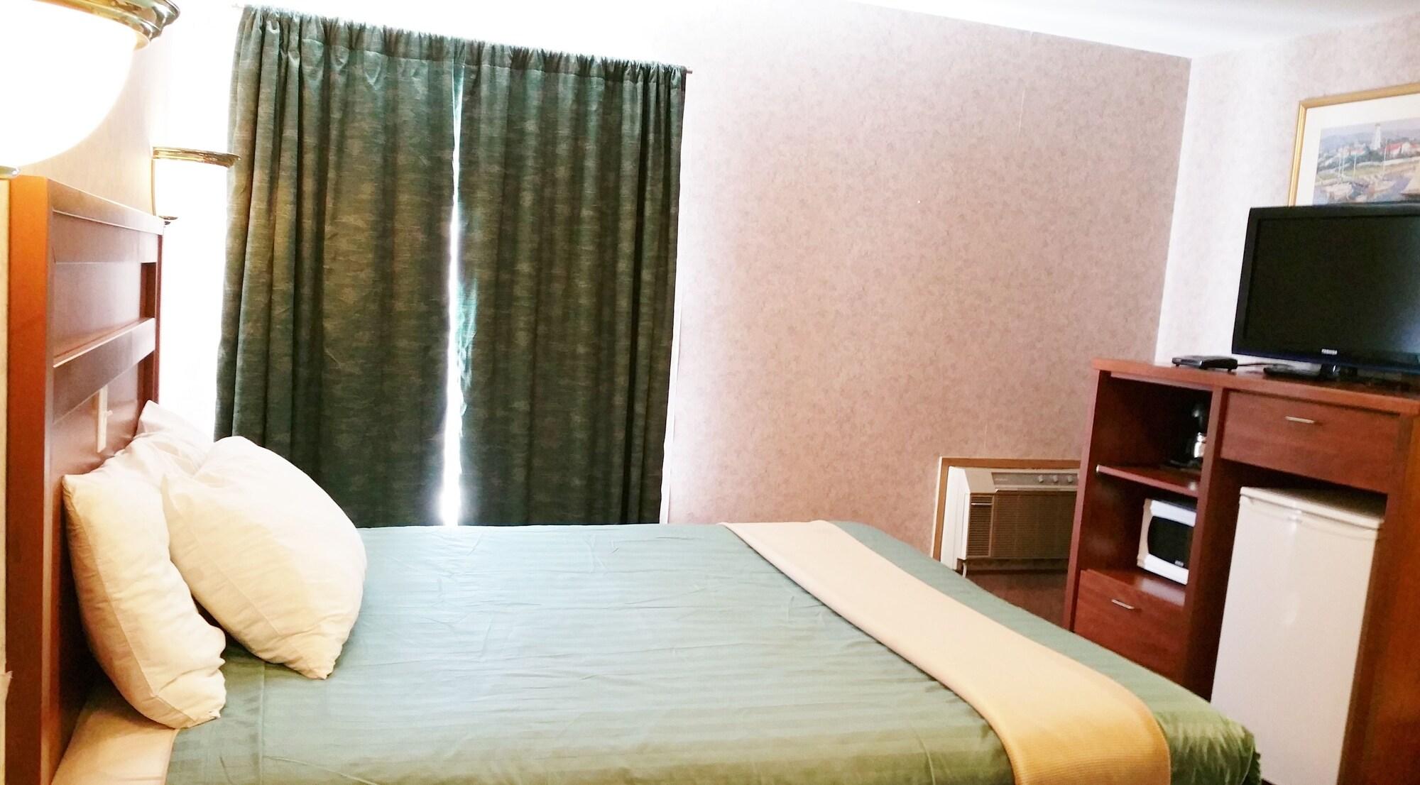 Alpine Motel カムループス エクステリア 写真