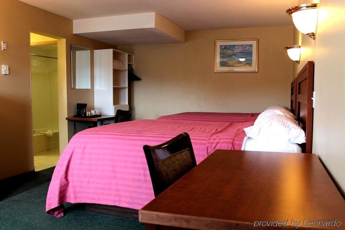 Alpine Motel カムループス エクステリア 写真