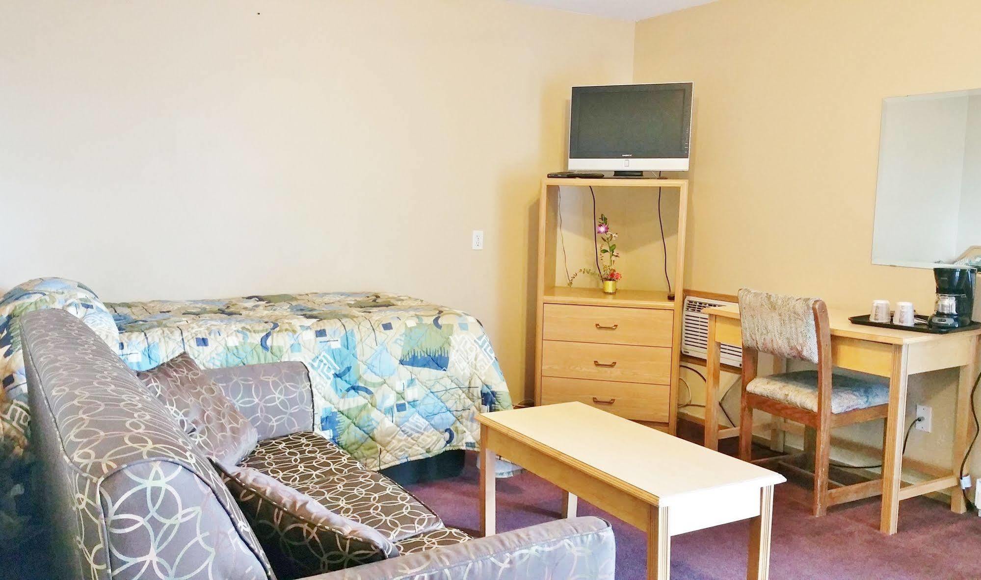 Alpine Motel カムループス エクステリア 写真
