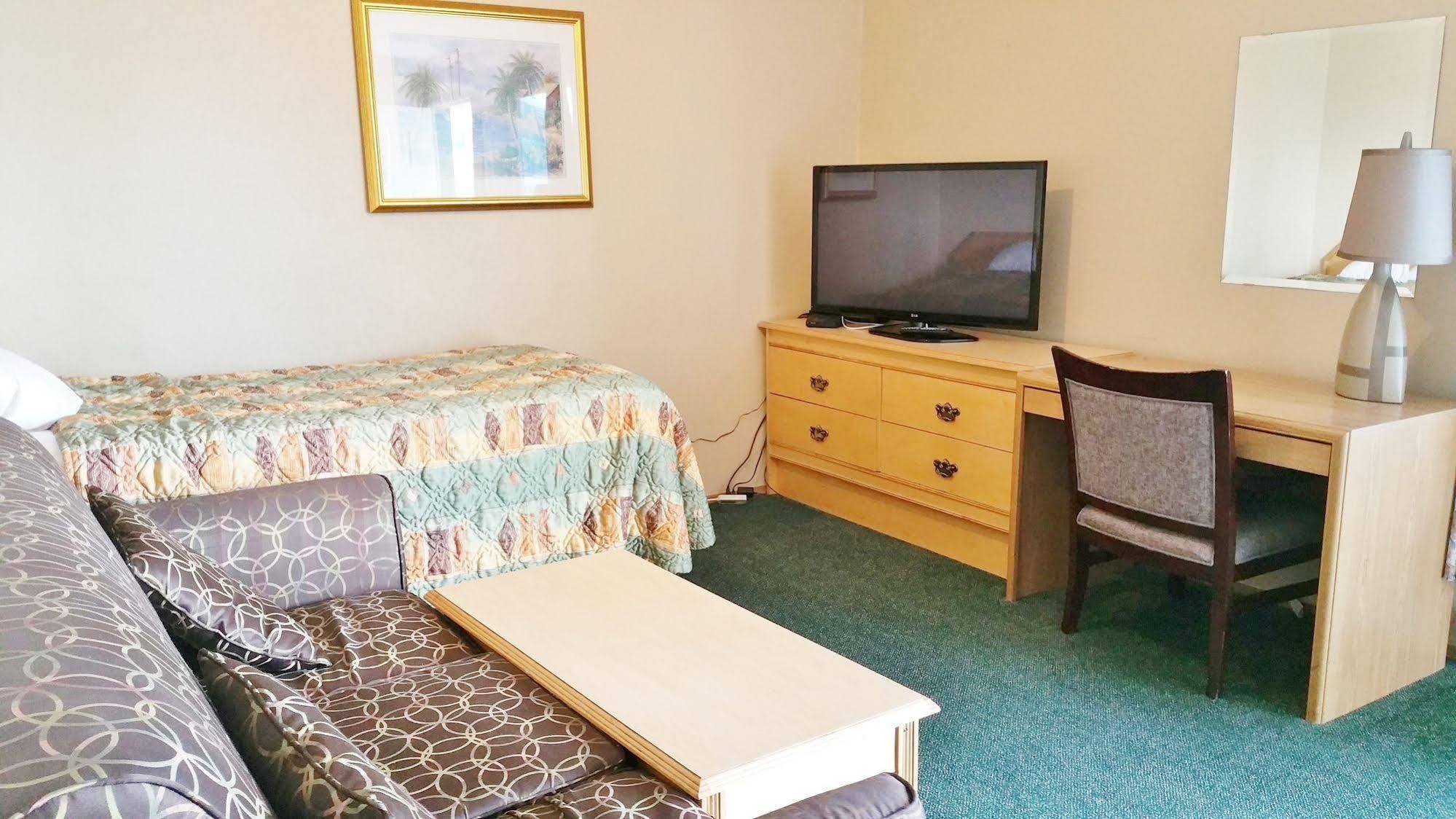 Alpine Motel カムループス エクステリア 写真